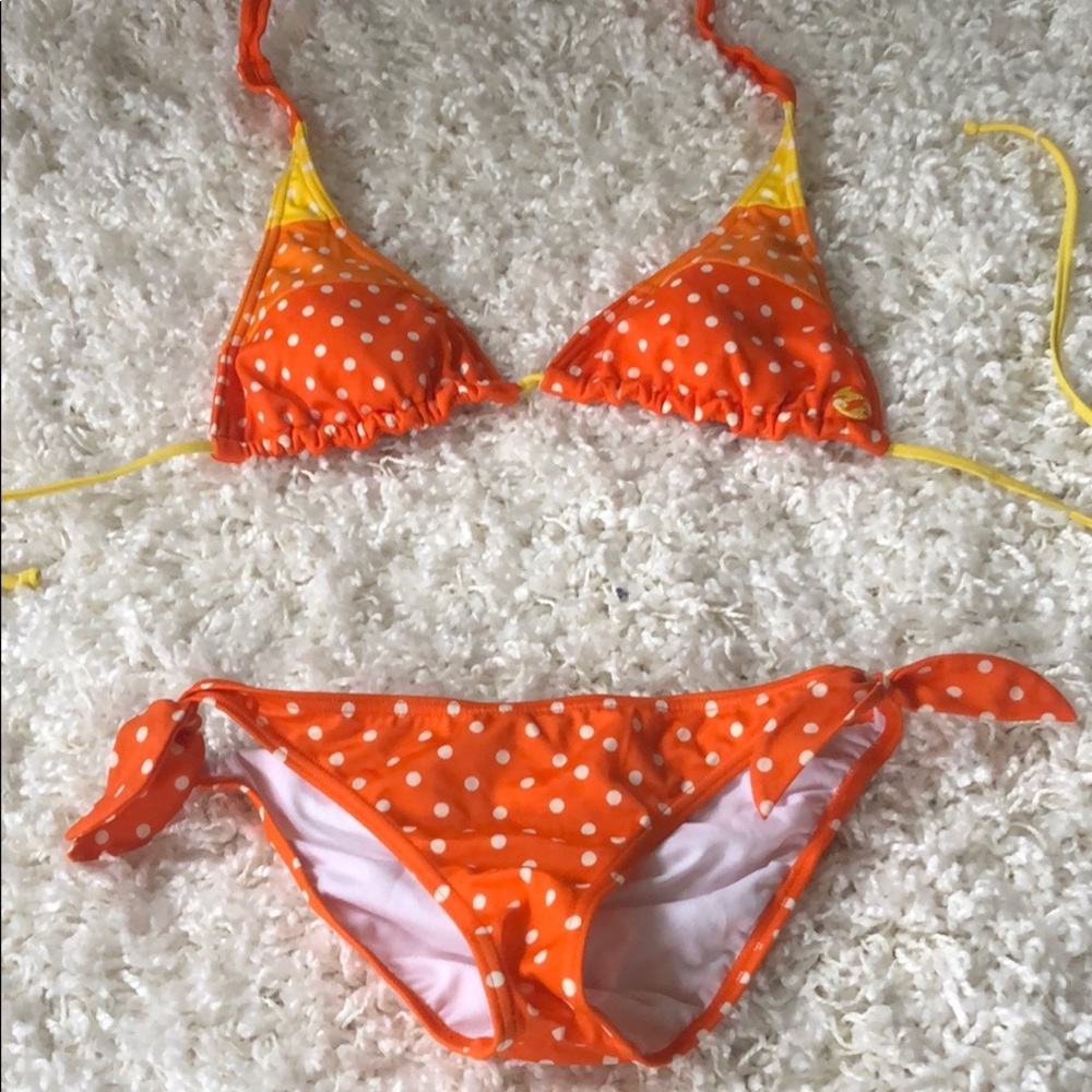 Bikini with reversible top!